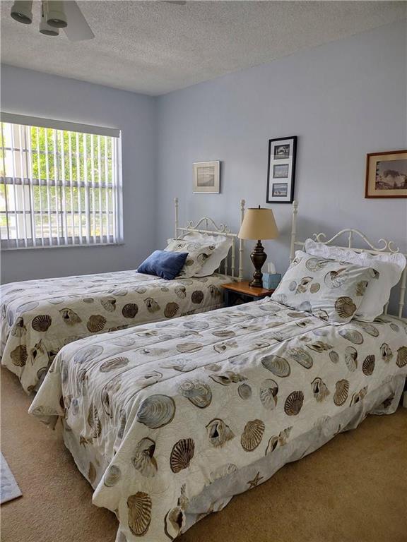 NO 92 PALM-AIRE COUNTRY CLUB - Residential Lease