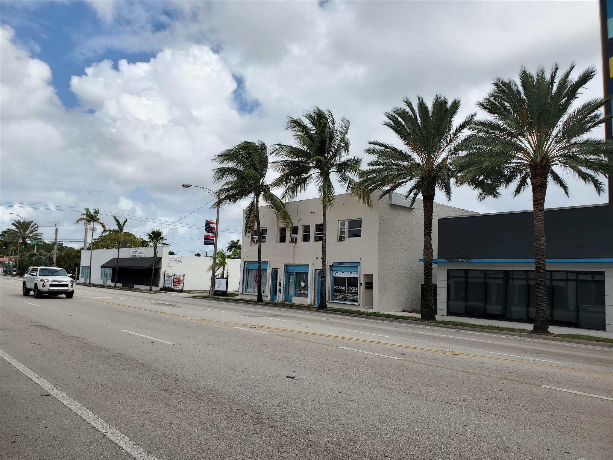 TOWN OF MODELO (DANIA) B- - Residential Lease
