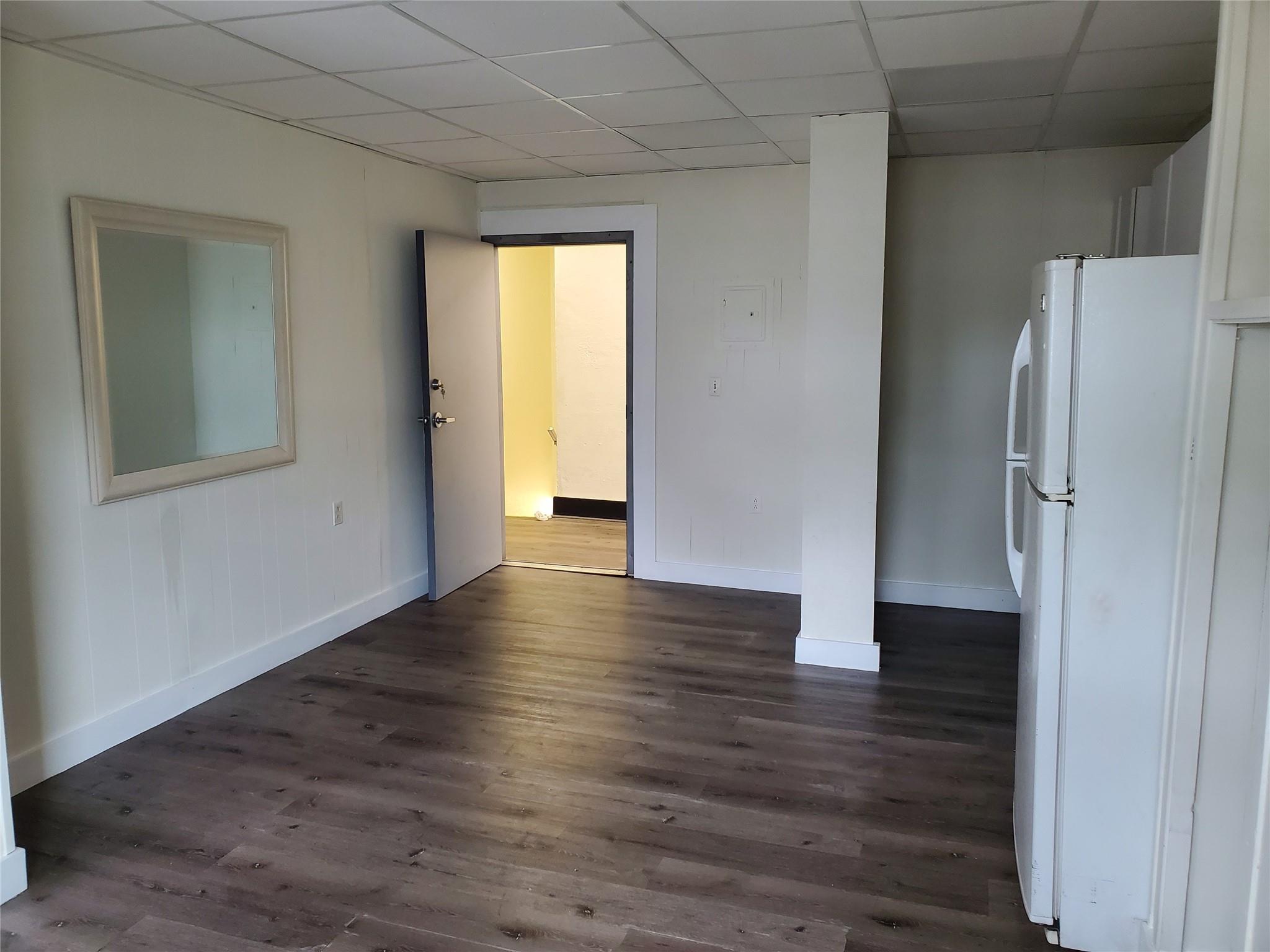 TOWN OF MODELO (DANIA) B- - Residential Lease