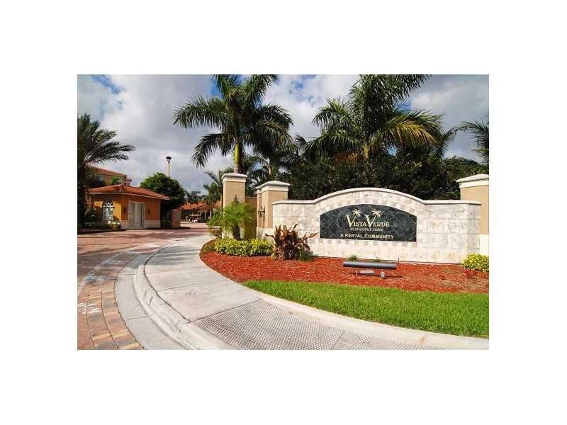 Vista Verde At Coconut Cr - Residential Lease