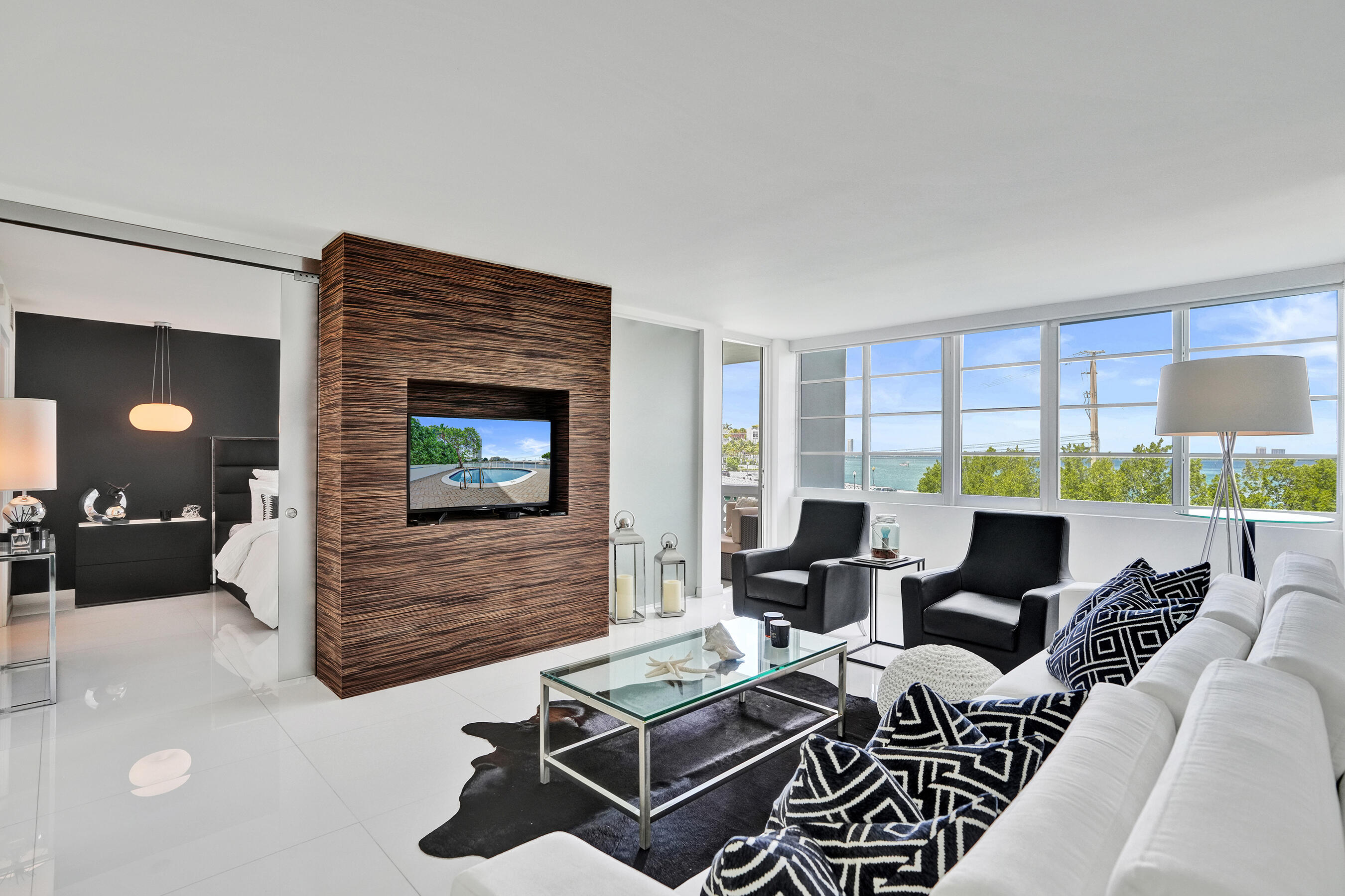 1670 Lincoln Court 3b