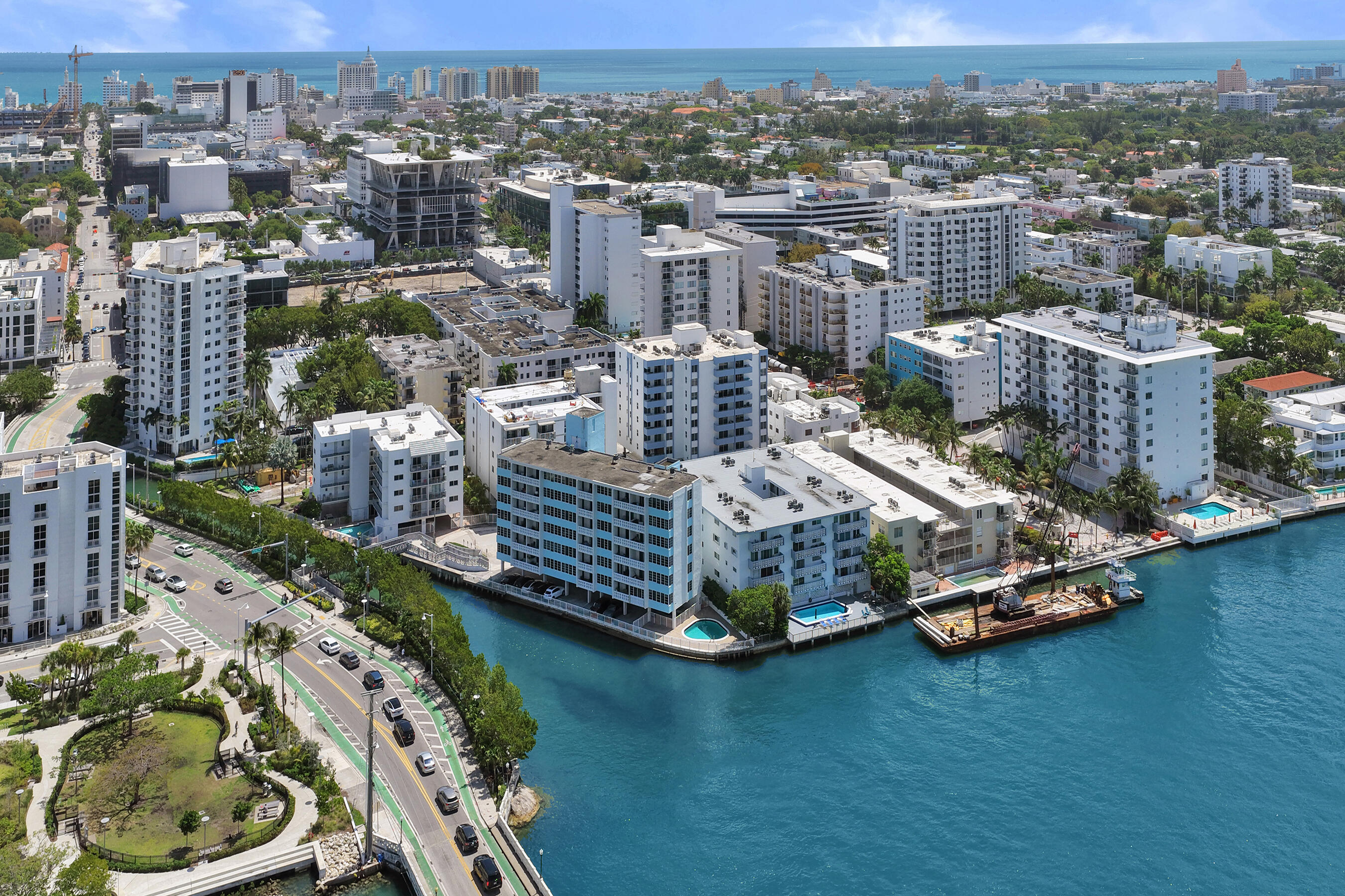 BONNE VIE CONDO - Residential