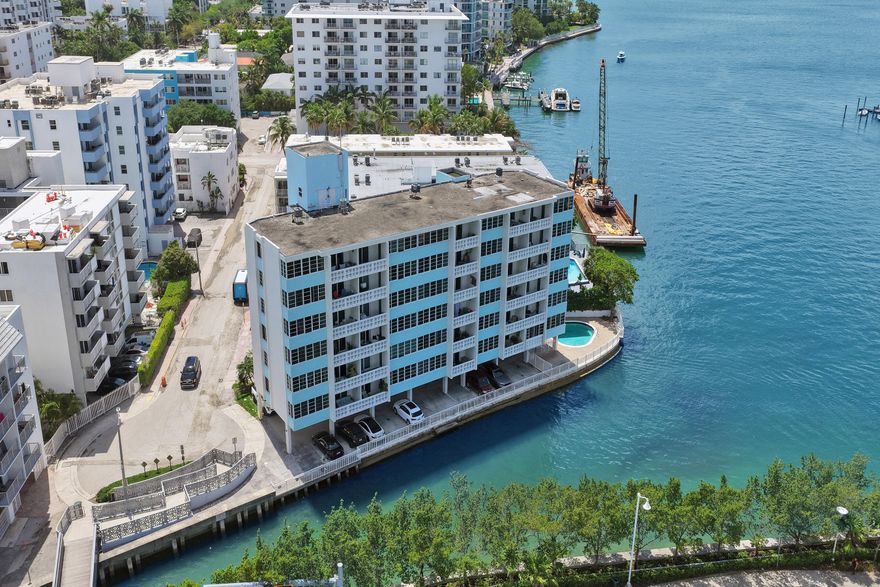 Prime waterfront location ideally situated between Lincoln Road and Sunset Harbor. This boutique building of just 30 residences offers a rare setting directly on the water. This fully renovated one-bedroom offers beautiful marina and bay views, including from the spacious primary bedroom. Offered fully furnished and turnkey, the unit features an open kitchen with a large island and bar seating, white porcelain tile flooring throughout, and new impact windows and doors. Call us now to book your showing!