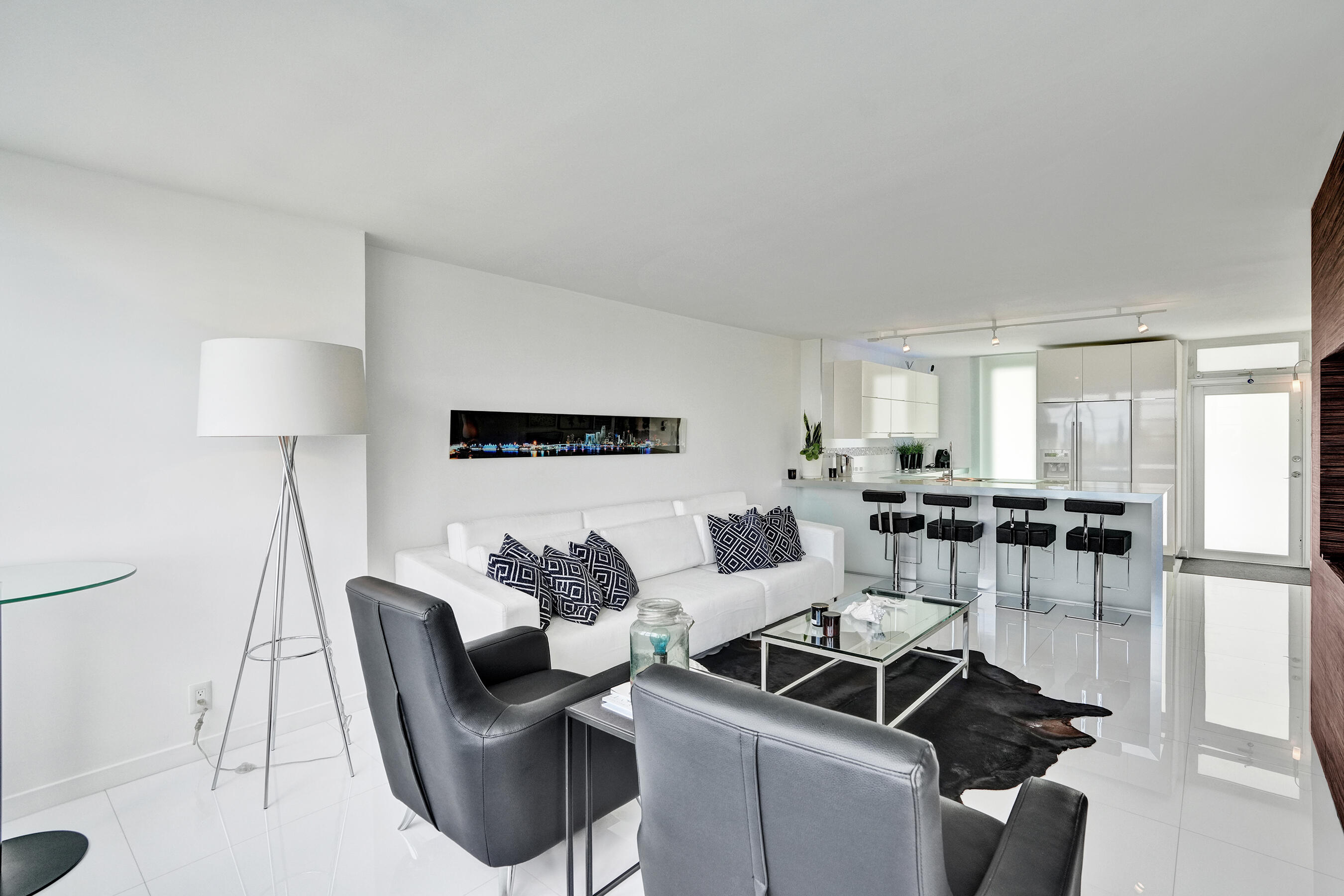 BONNE VIE CONDO - Residential