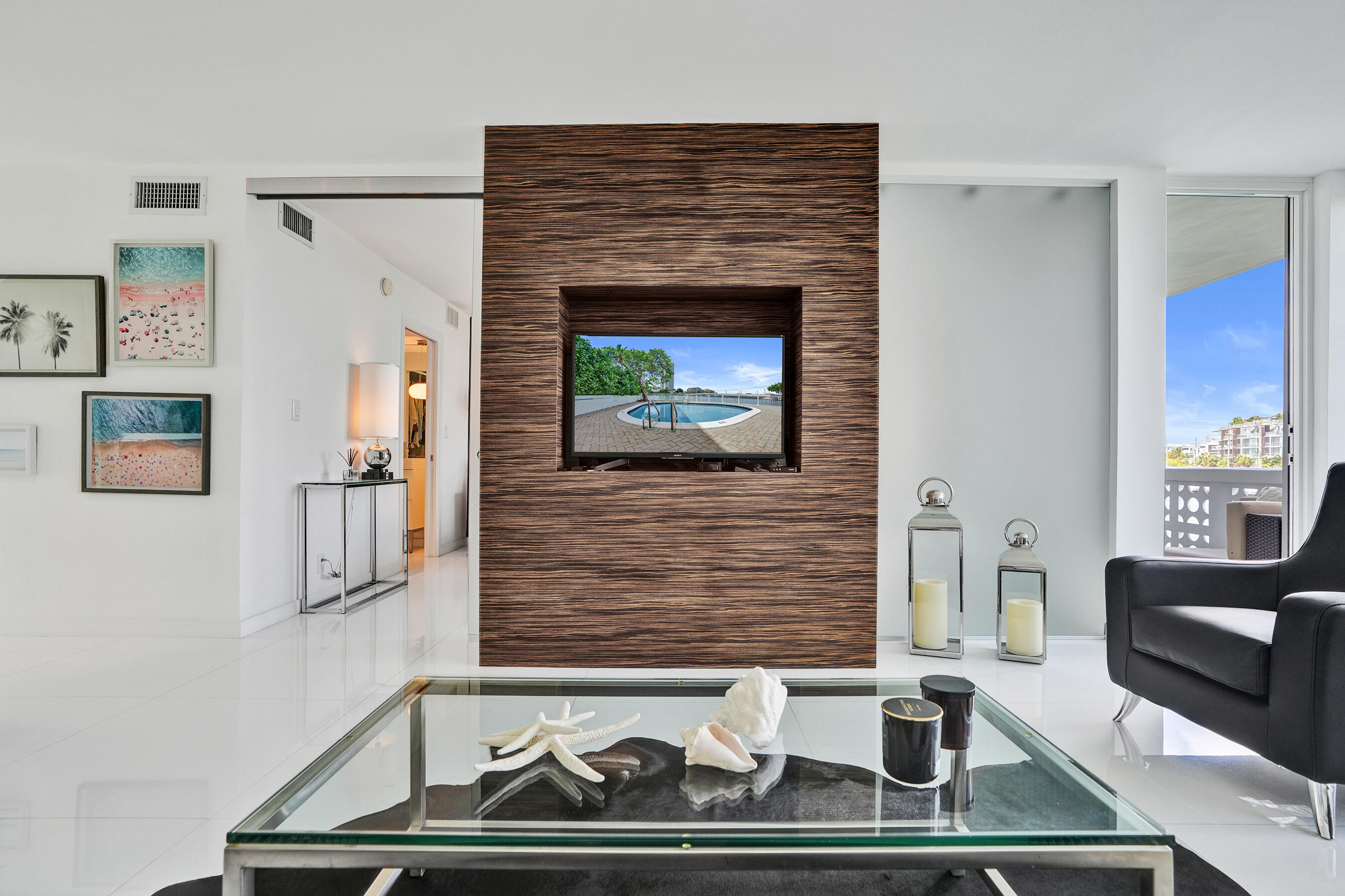 BONNE VIE CONDO - Residential