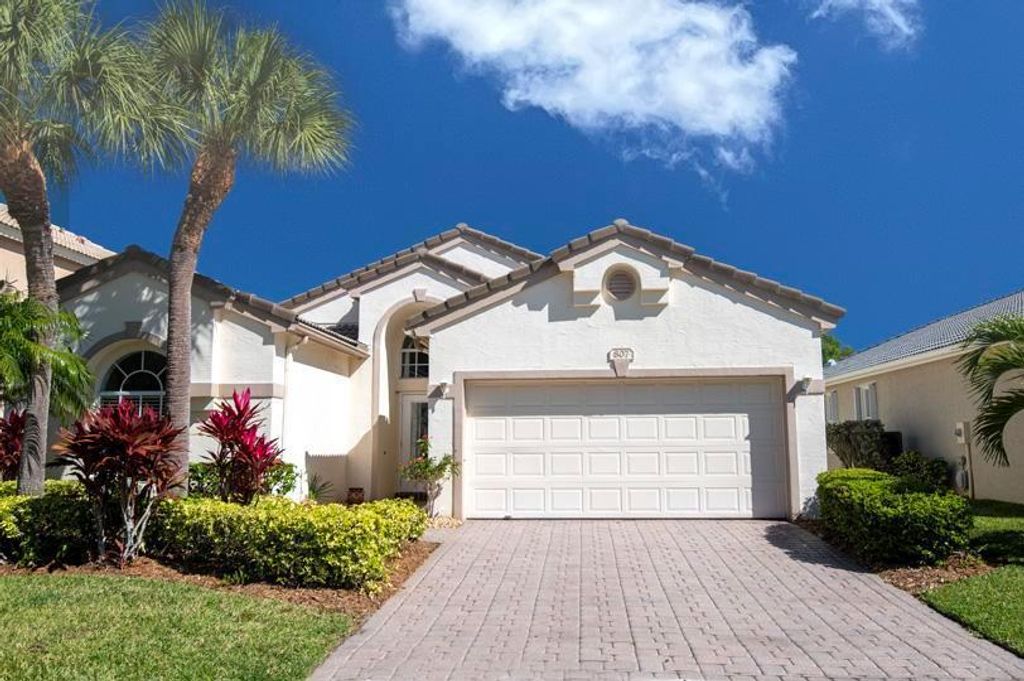 Photo of 807 NW Mossy Oak Way, Jensen Beach, FL 34957 (MLS # R11074497)
