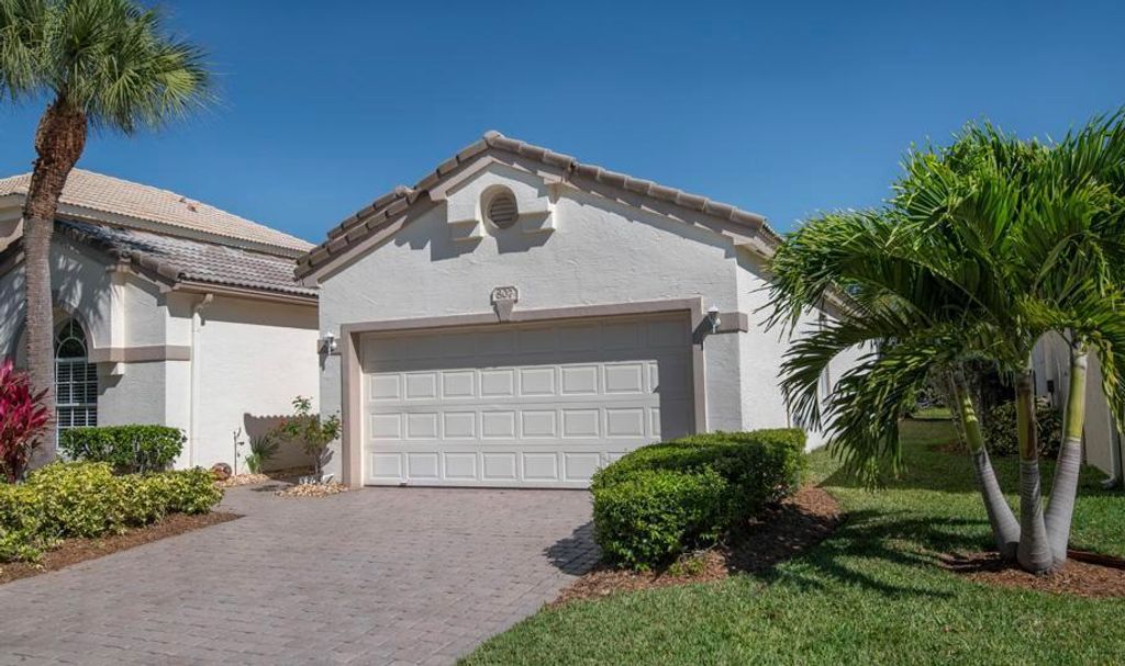 Photo of 807 NW Mossy Oak Way, Jensen Beach, FL 34957 (MLS # R11074497)