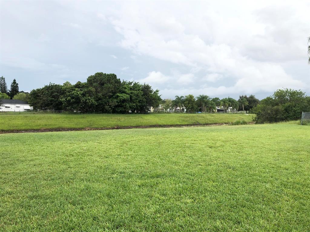 PORT ST LUCIE SECTION 41 - Residential Lease