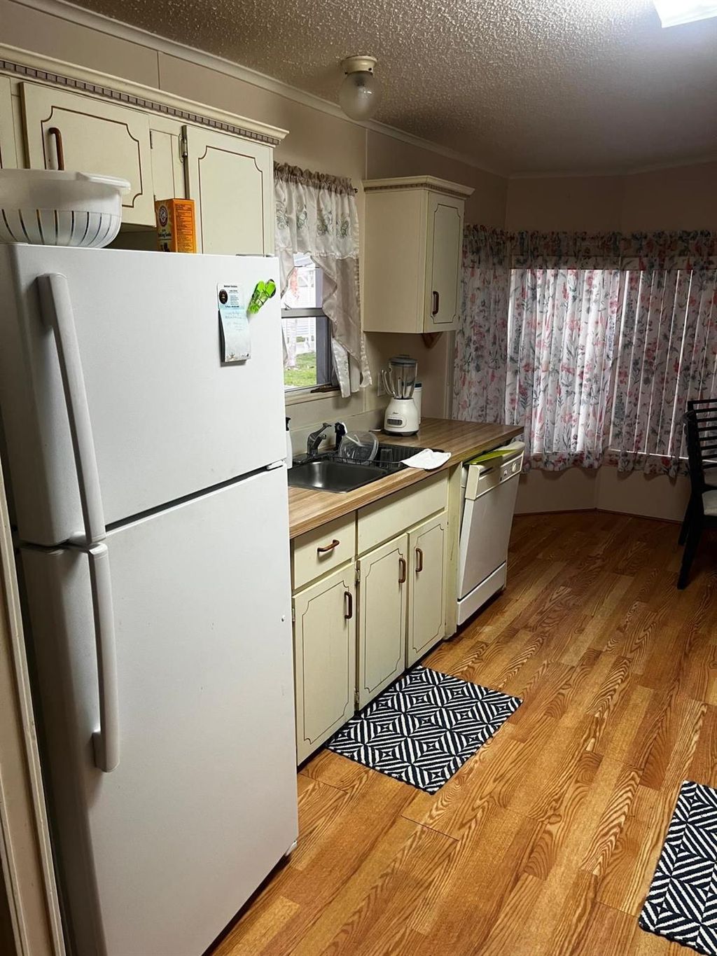 Photo of 10 SE Hermosa Lane, Port St Lucie, FL 34952 (MLS # R11096559)