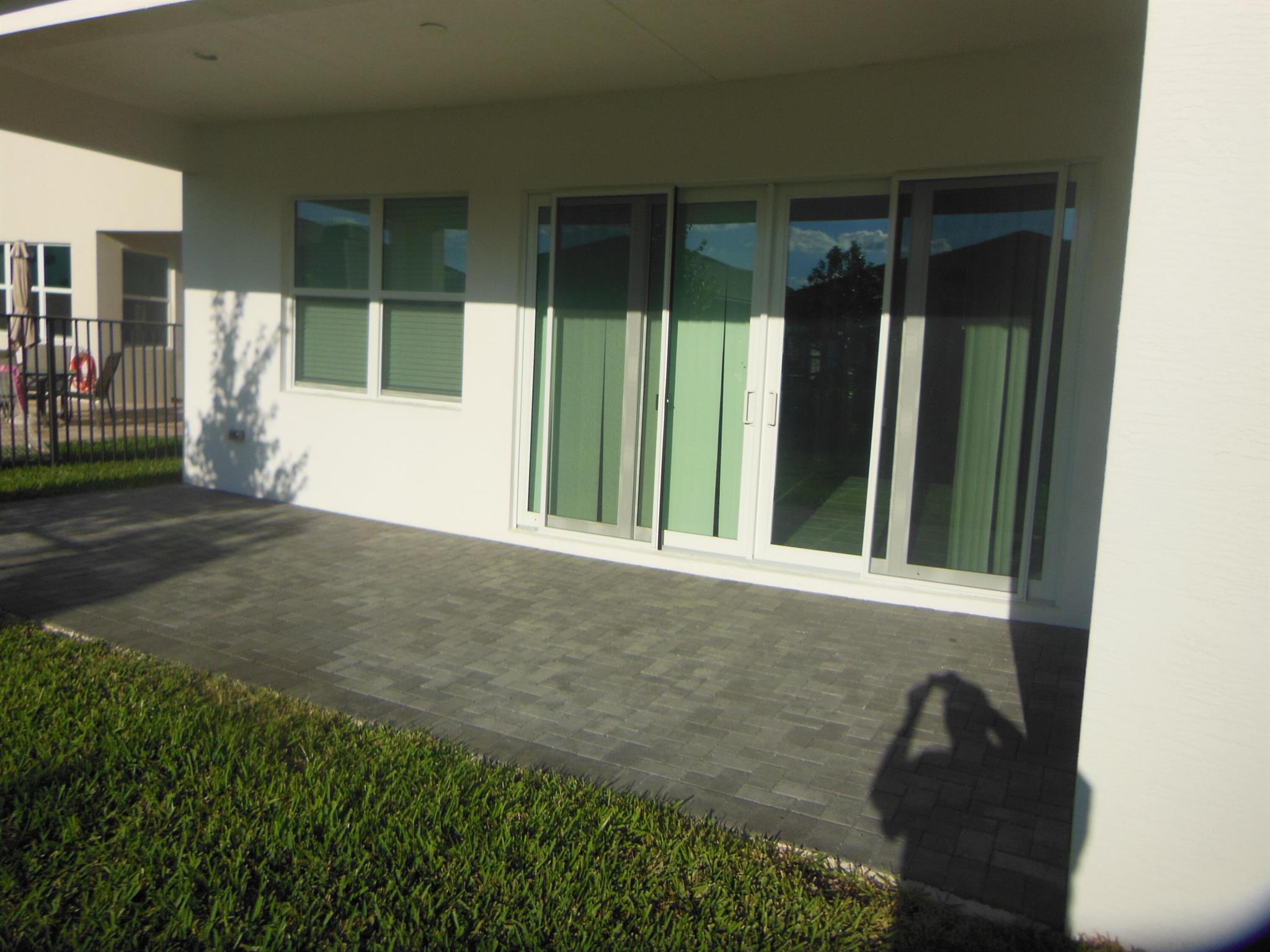 ORCHARDS OF WESTLAKE - Residential Lease