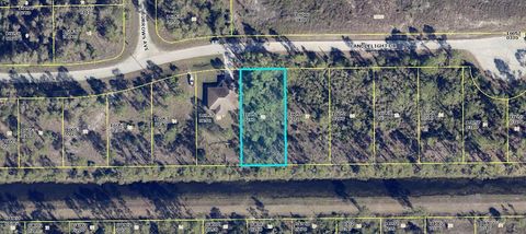 Single Family Residence in Lehigh Acres FL 1054 Candlelight Drive Dr.jpg