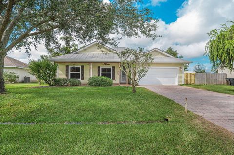 A home in Port St Lucie