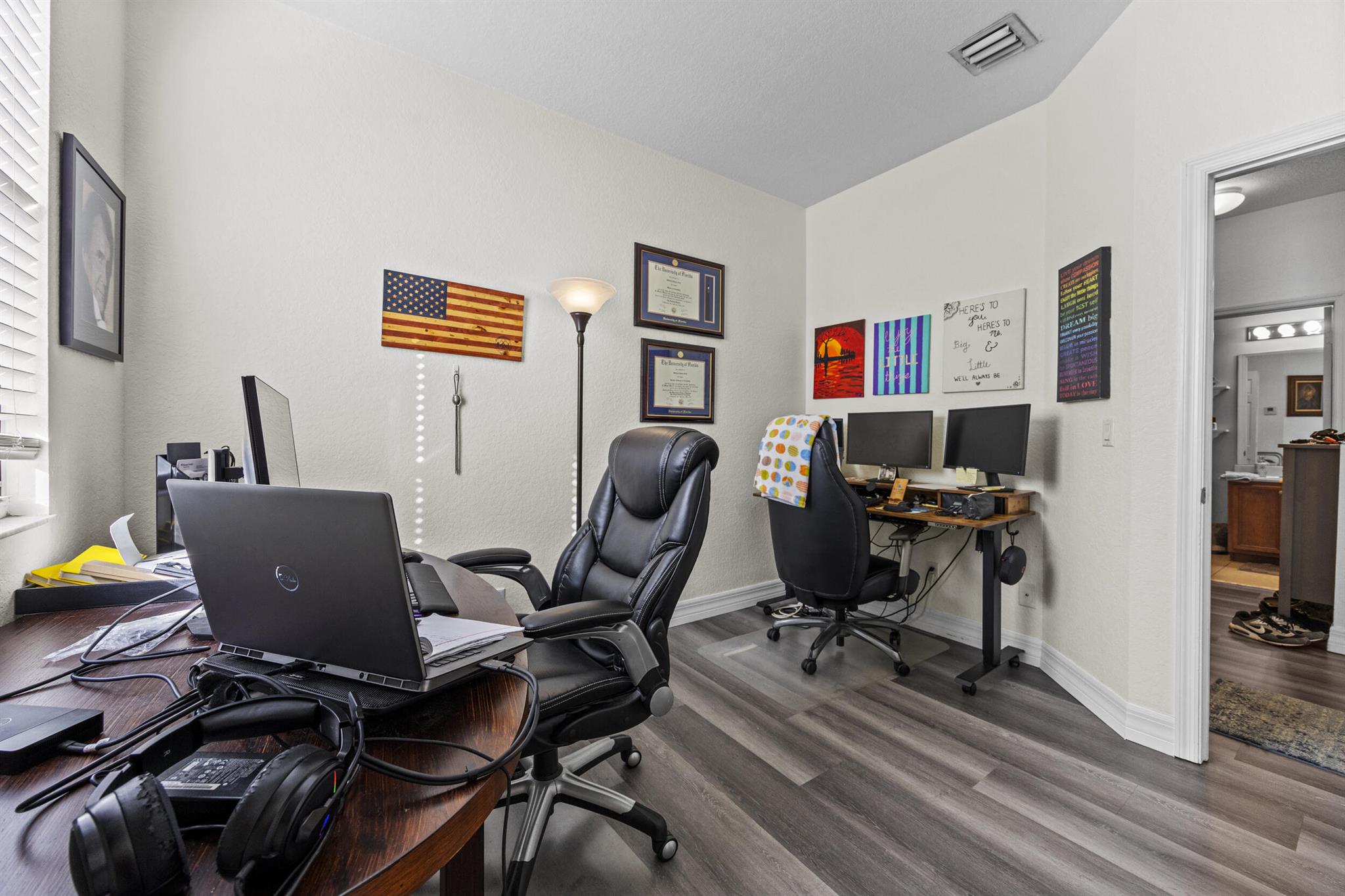 MAGNOLIA BAY CONDOMIMIUM - Residential Lease