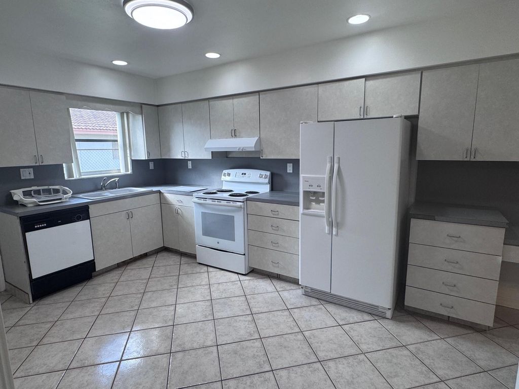 Photo of 8600 NW 35th Street #3, Coral Springs, FL 33065 (MLS # F10550416)