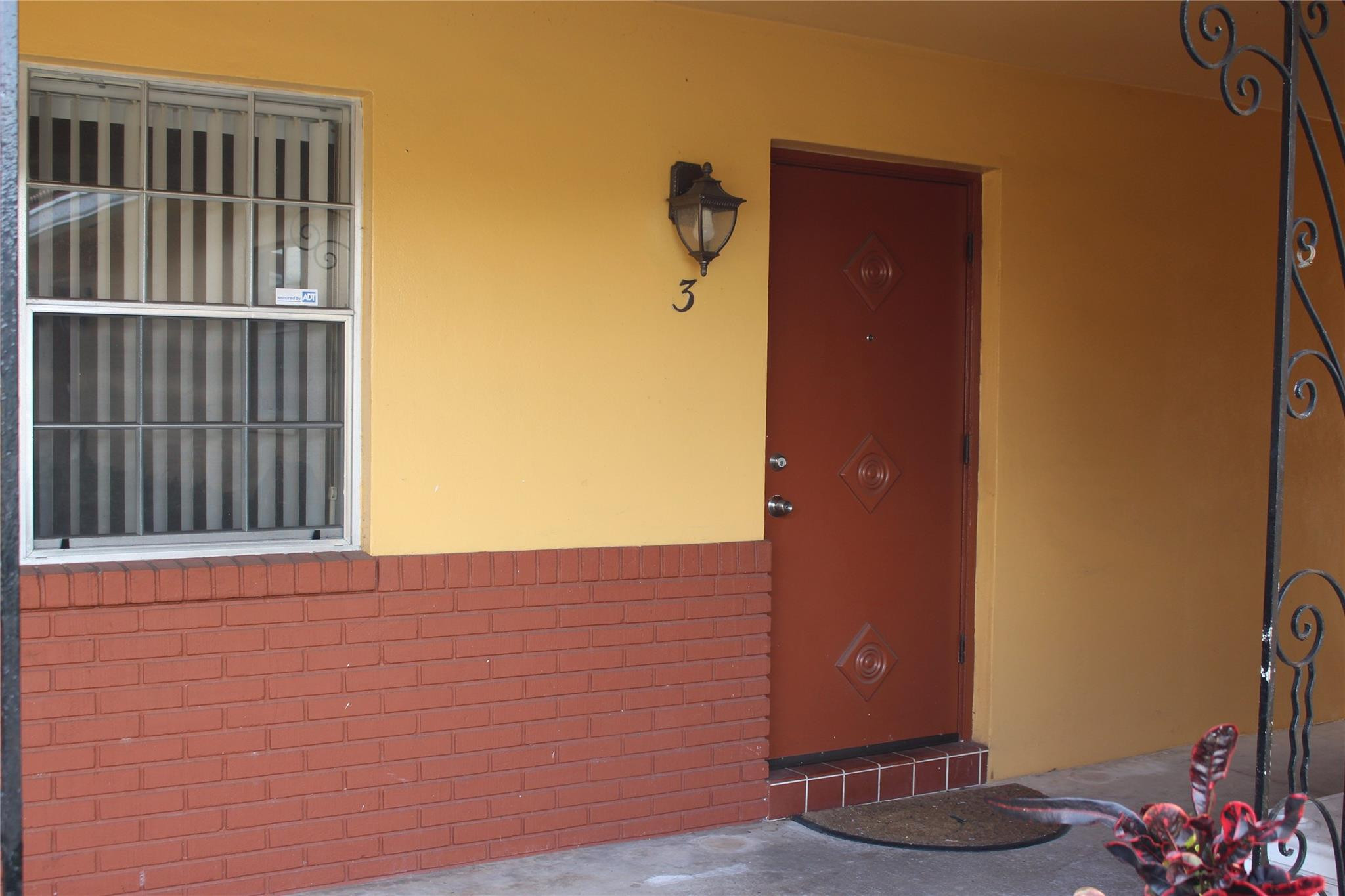 8600 NW 35th Street 3