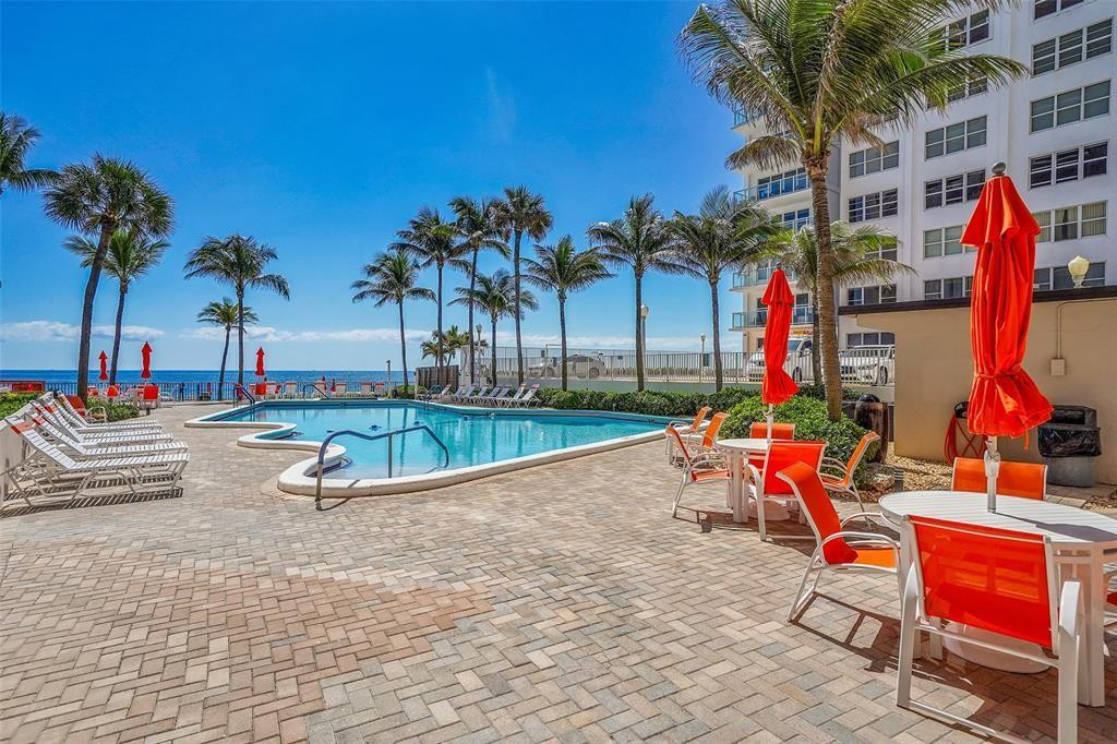 3800 Galt Ocean Drive 1215