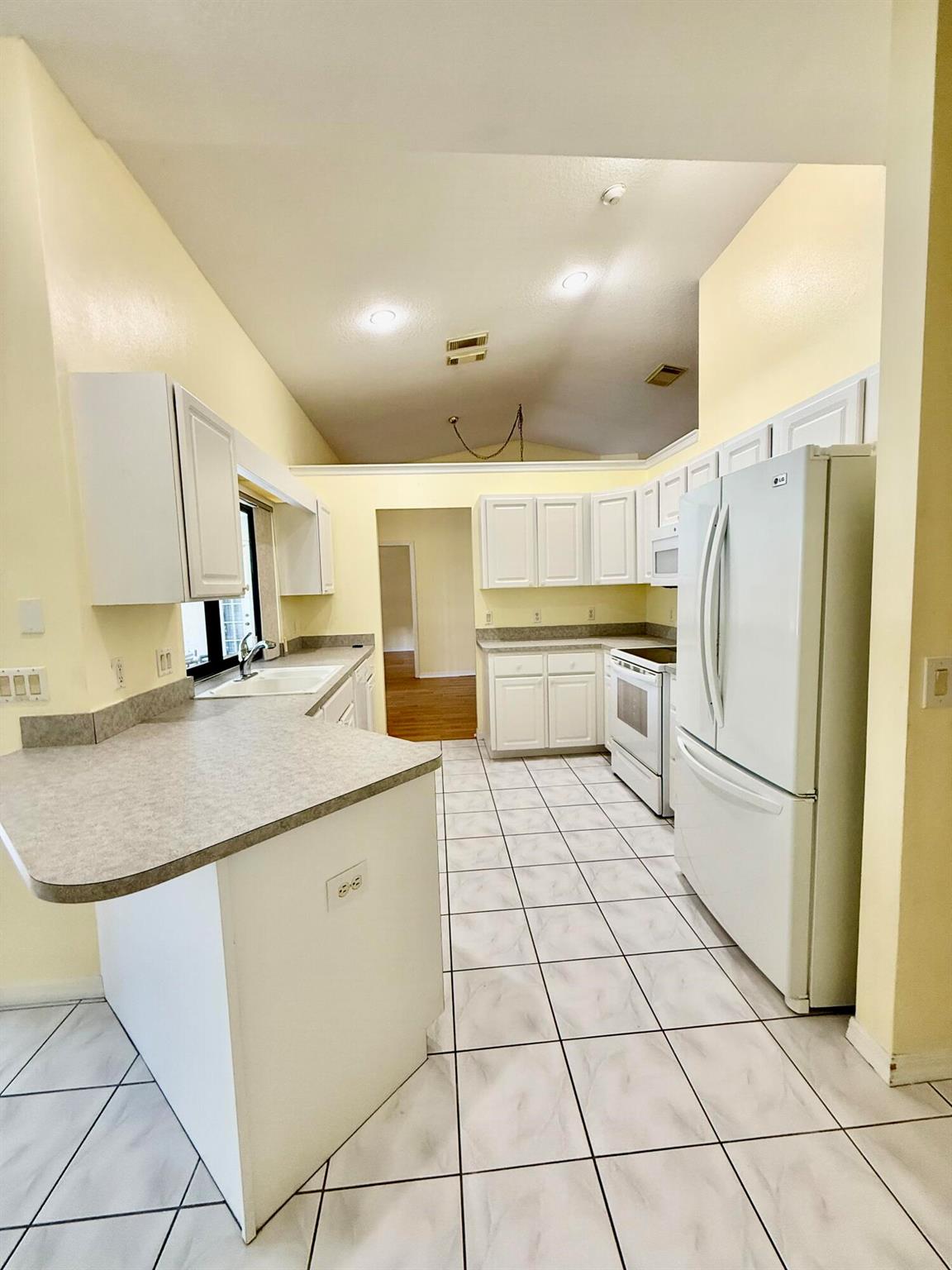 PORT ST LUCIE SECTION 39 - Residential