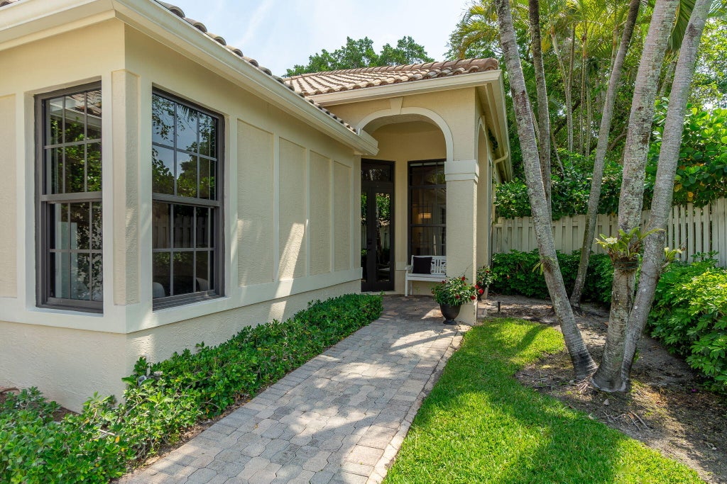 Photo of 2658 Players Court, Wellington, FL 33414 (MLS # B26047171)