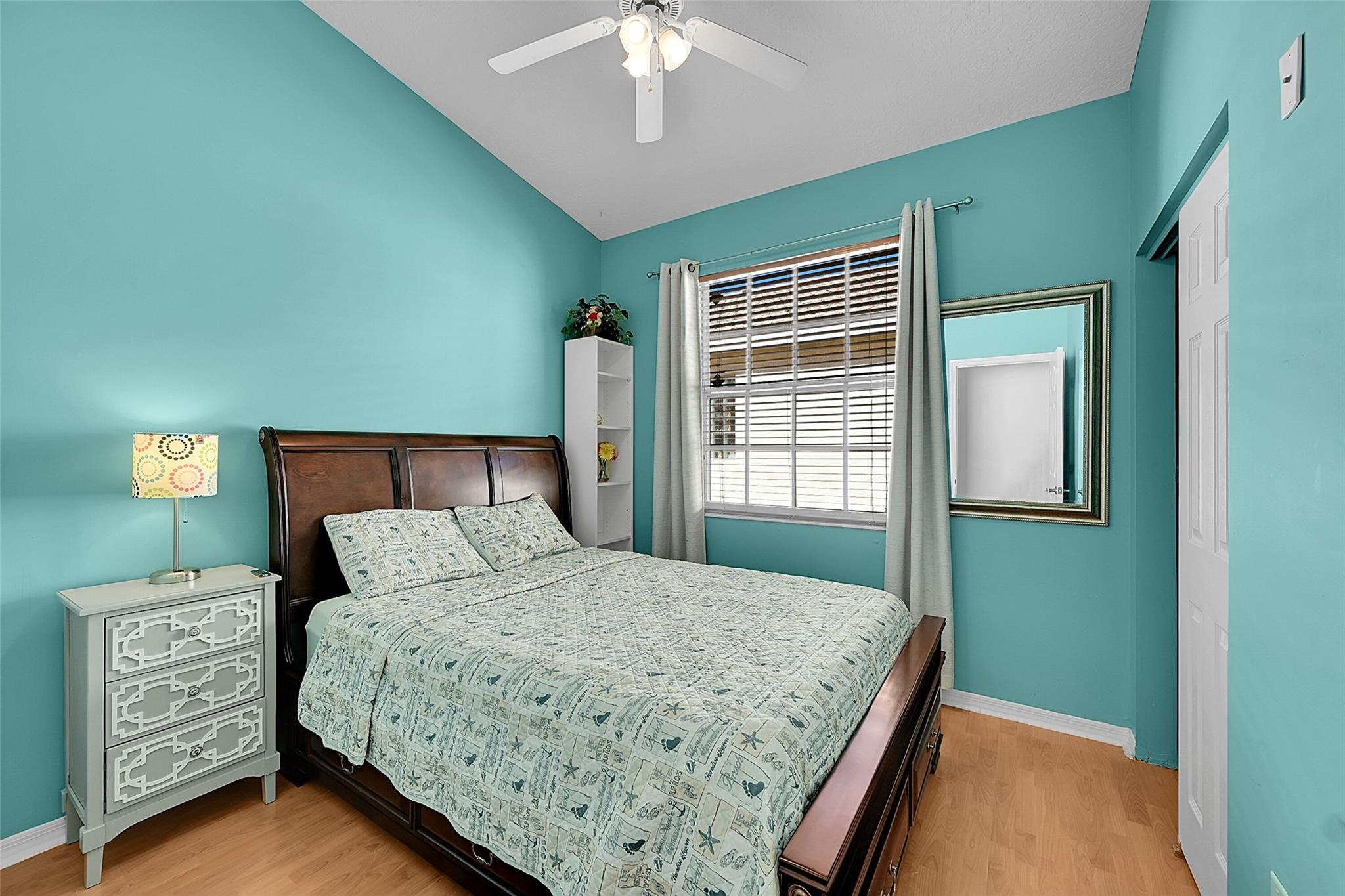 WYNDHAM LAKES/MAYFAIR - Residential