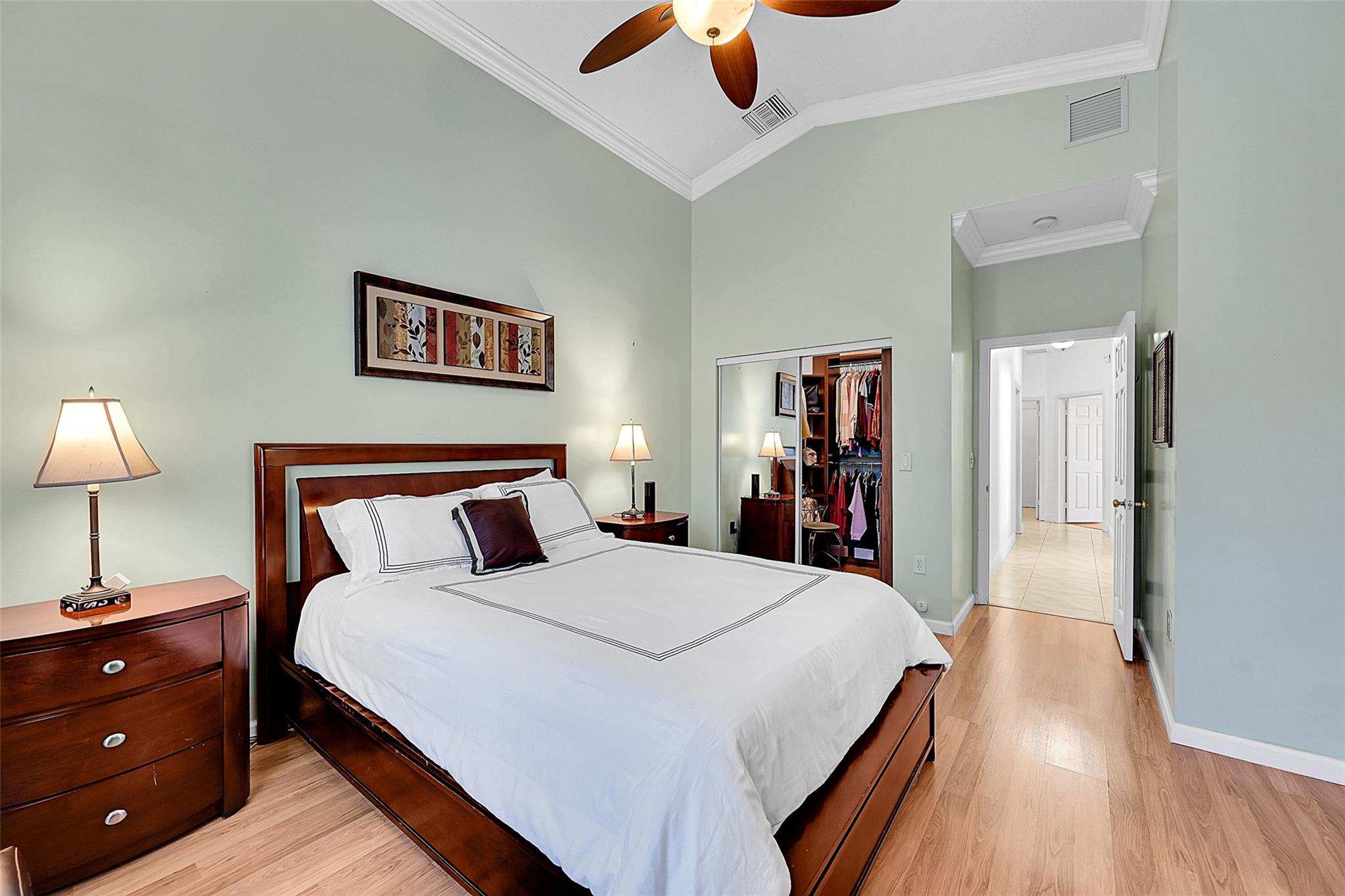 WYNDHAM LAKES/MAYFAIR - Residential