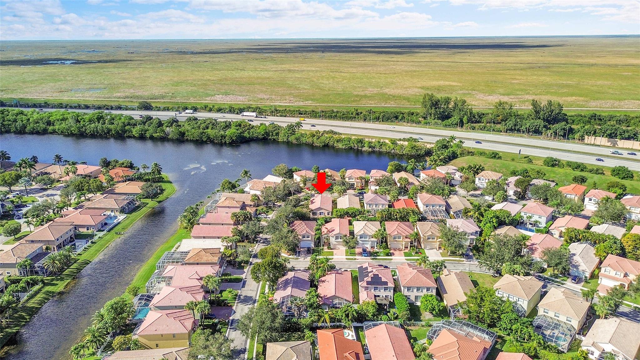 WYNDHAM LAKES/MAYFAIR - Residential