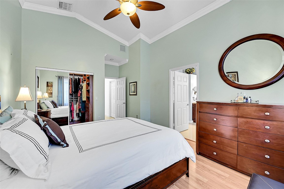 WYNDHAM LAKES/MAYFAIR - Residential