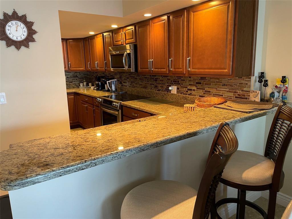 The Seasons Condo - Residential Lease