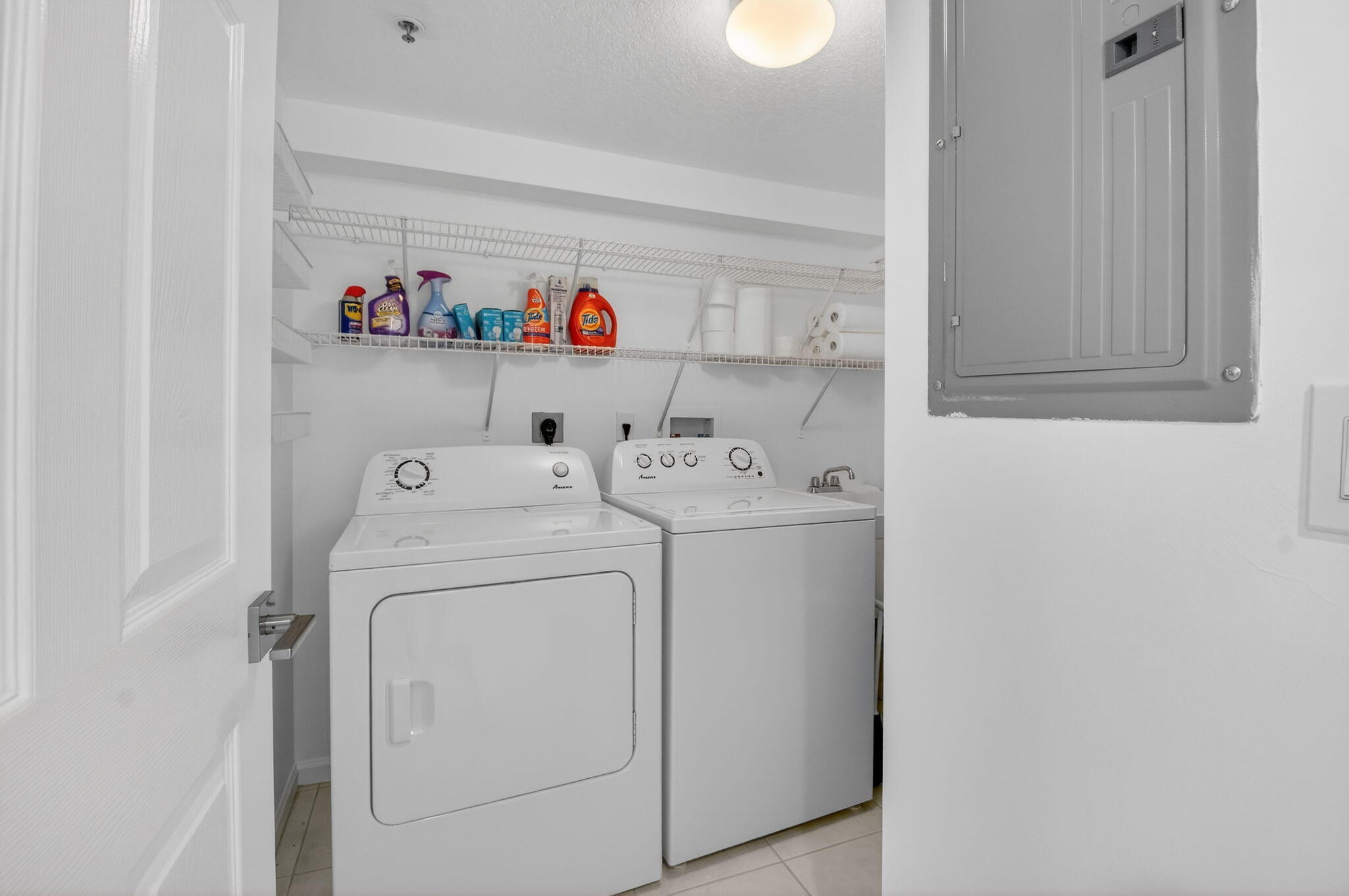 Coral Lakes Regal Shores - Residential