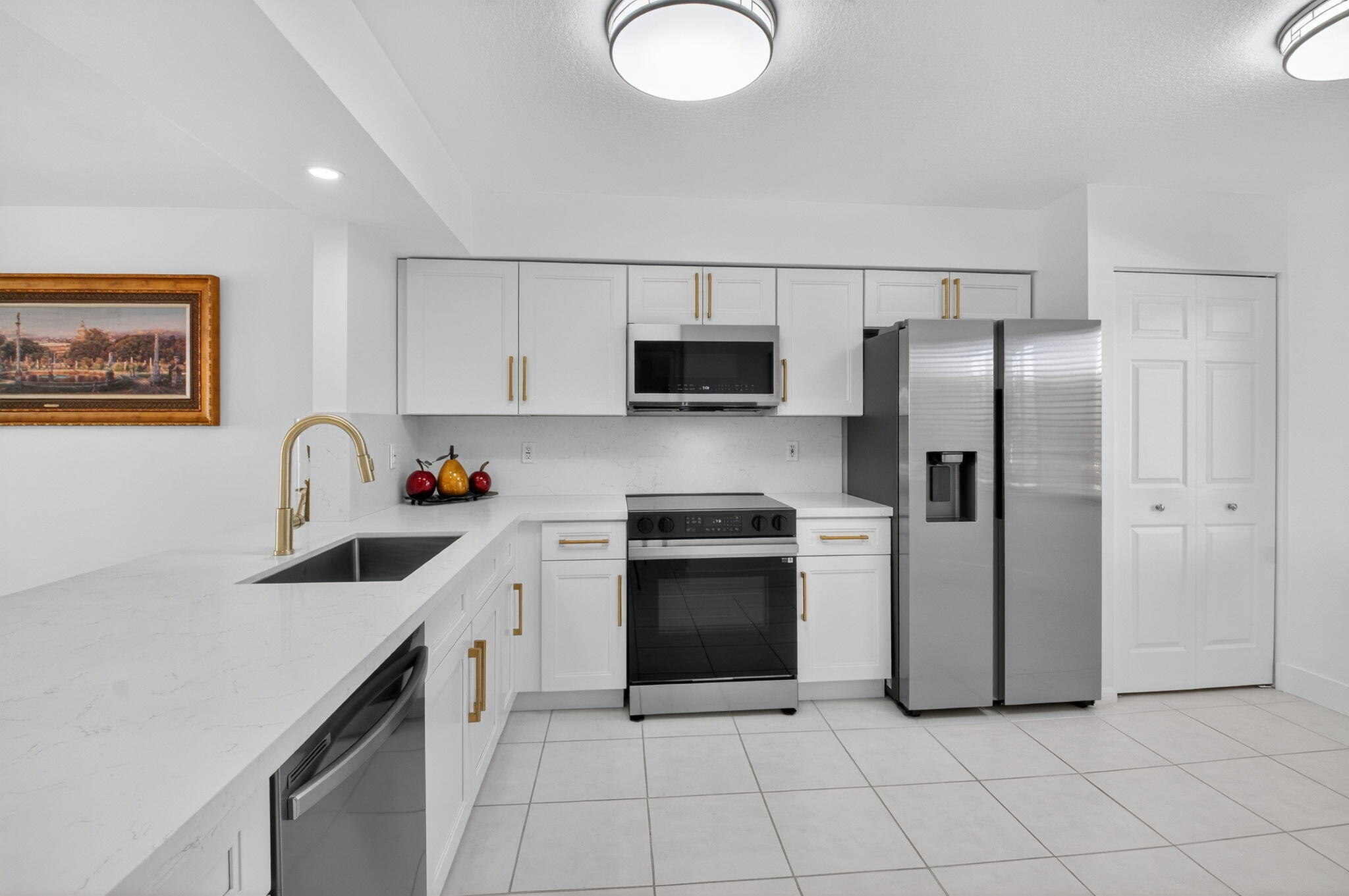 Coral Lakes Regal Shores - Residential