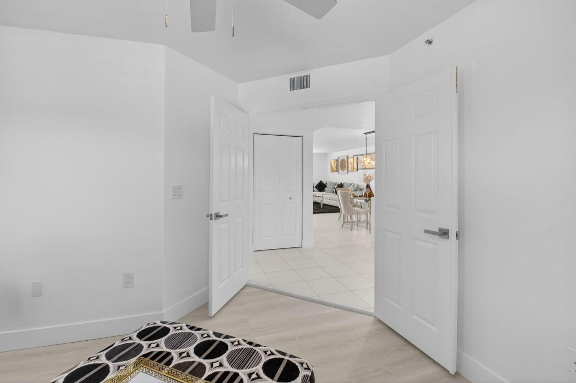 Coral Lakes-Regal Shores - Residential