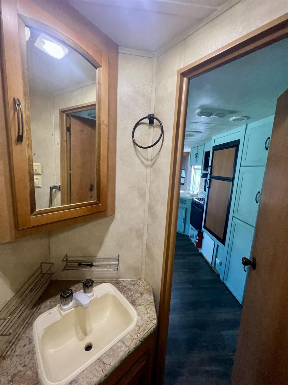 Lakeview Ridge - Residential Lease