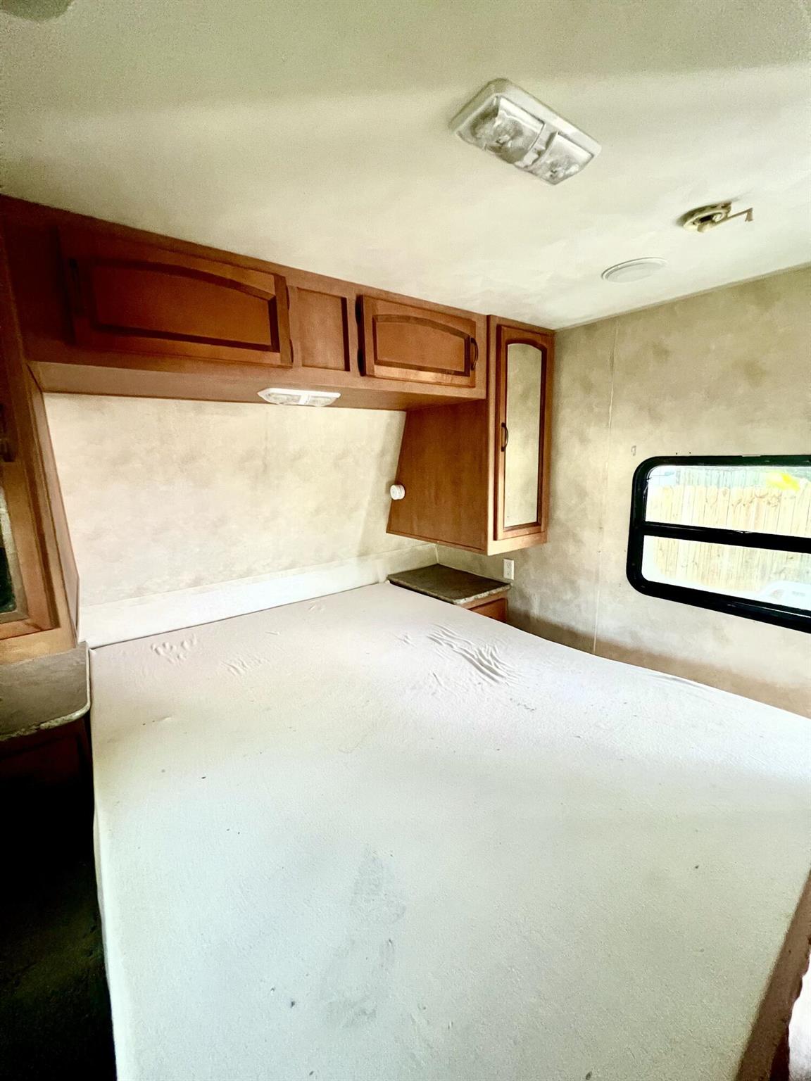 Lakeview Ridge - Residential Lease