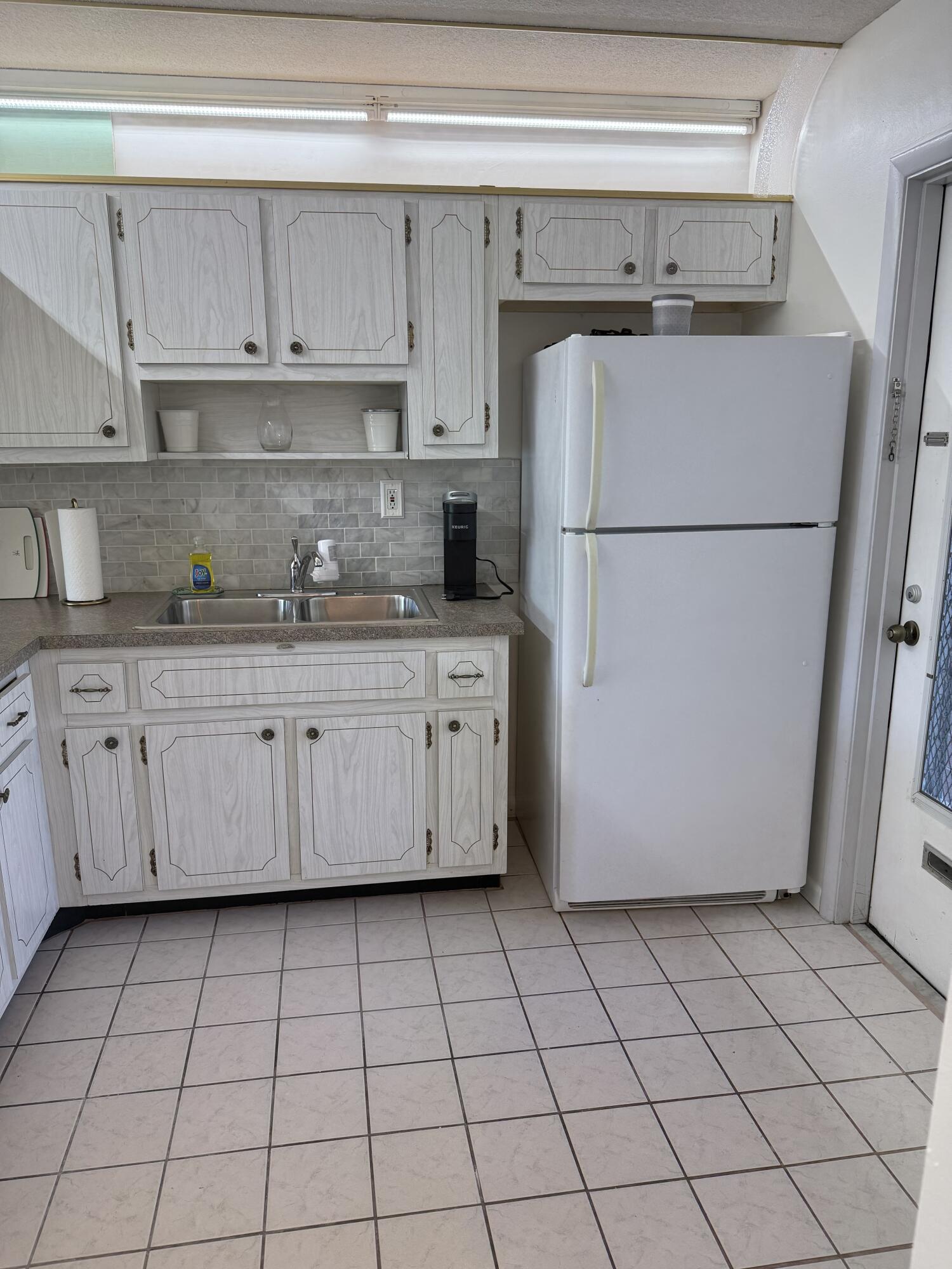 2616 N Gardens Drive 105