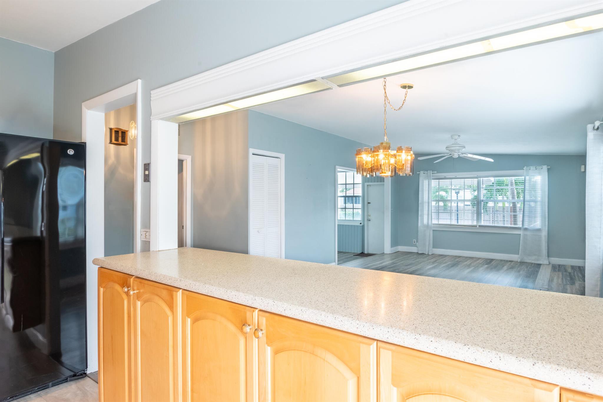 BAHAMA HEIGHTS - Residential