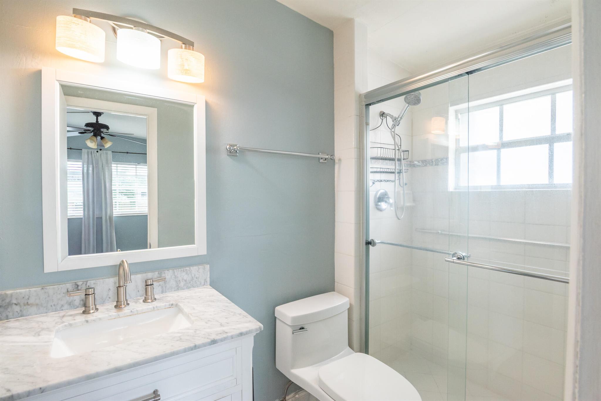 BAHAMA HEIGHTS - Residential