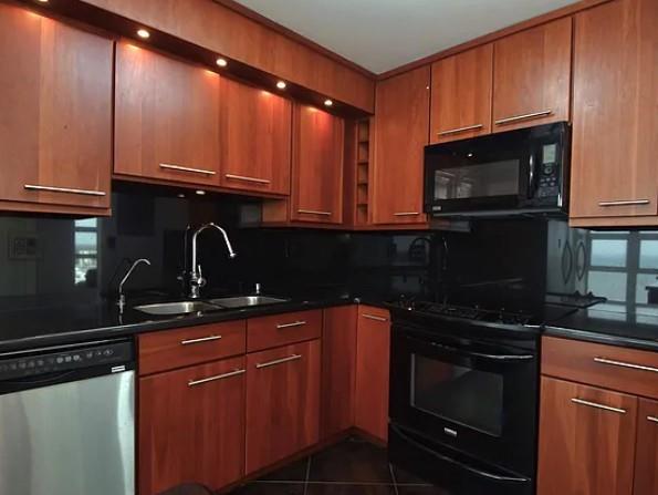 Silver Thatch Atlantic Pl - Residential Lease