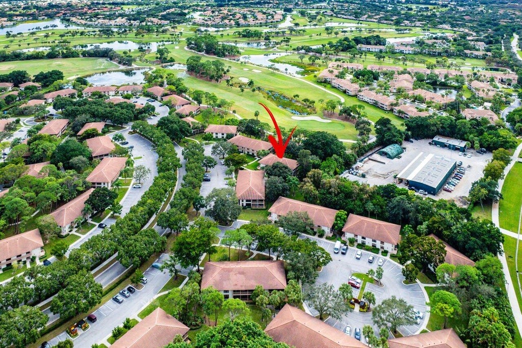 Photo of 138 Brackenwood Road, Palm Beach Gardens, FL 33418 (MLS # R11039028)