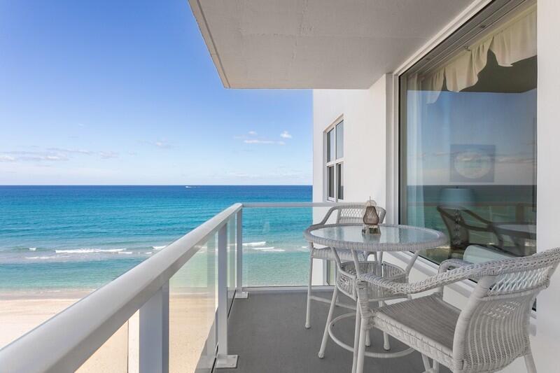 PATRICIAN OF PALM BEACH CONDO - Residential