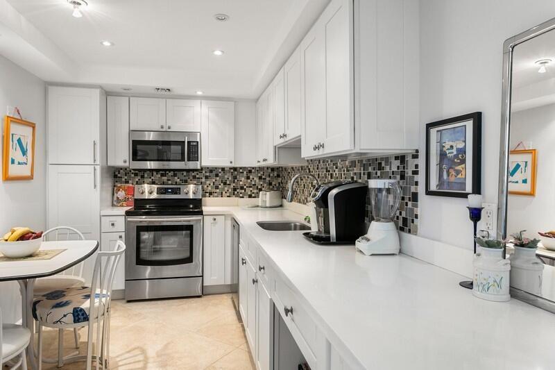 PATRICIAN OF PALM BEACH CONDO - Residential