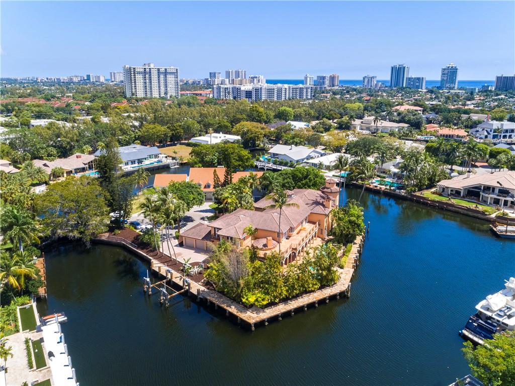 Bay Colony Sec Of Landing - Residential