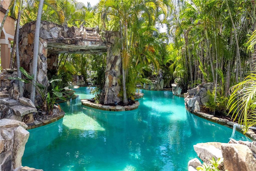 Bay Colony Sec Of Landing - Residential