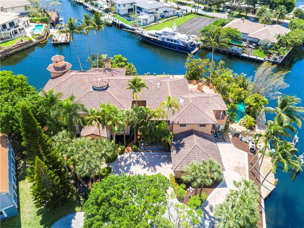 Bay Colony Sec Of Landing - Residential