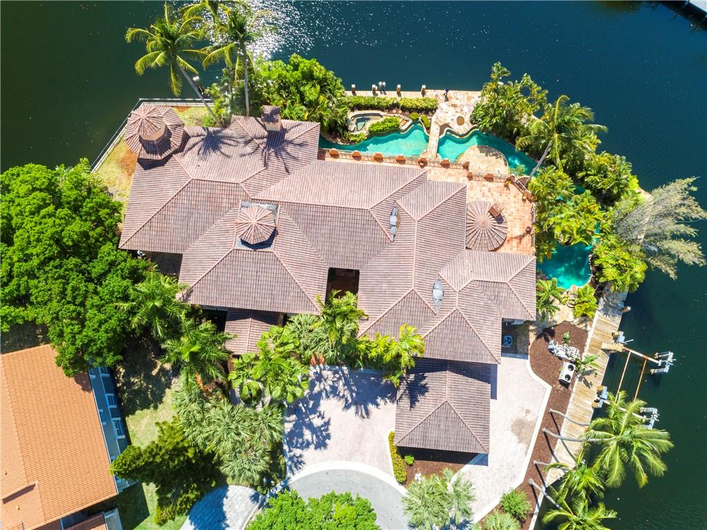 Bay Colony Sec Of Landing - Residential