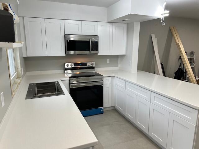 CORAL COVE BEACH SECTION - Residential Lease