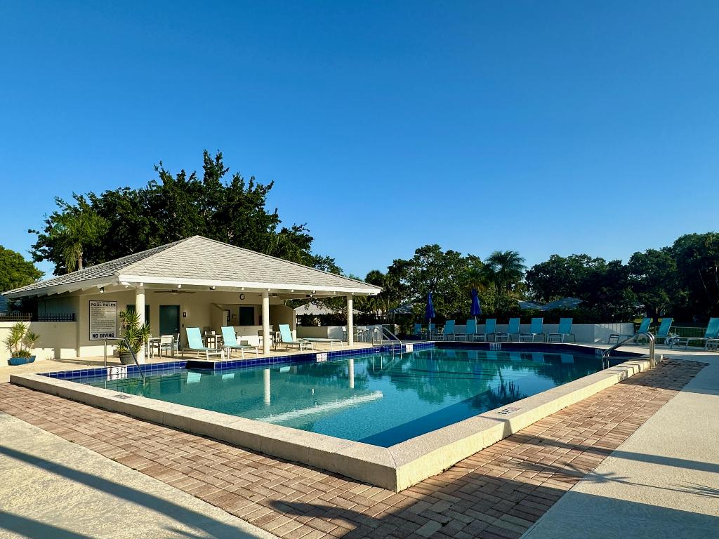 PGA CLUB COTTAGES - Residential Lease