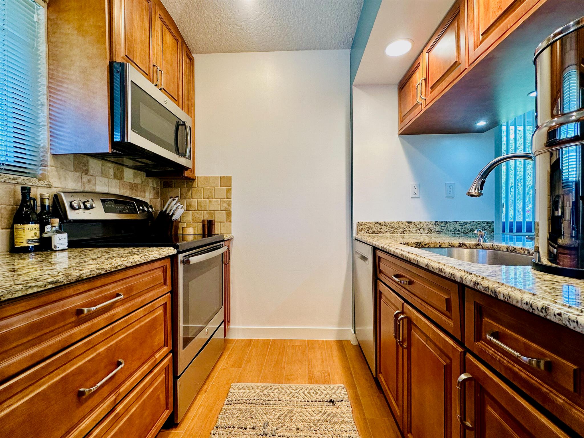 PGA CLUB COTTAGES - Residential Lease