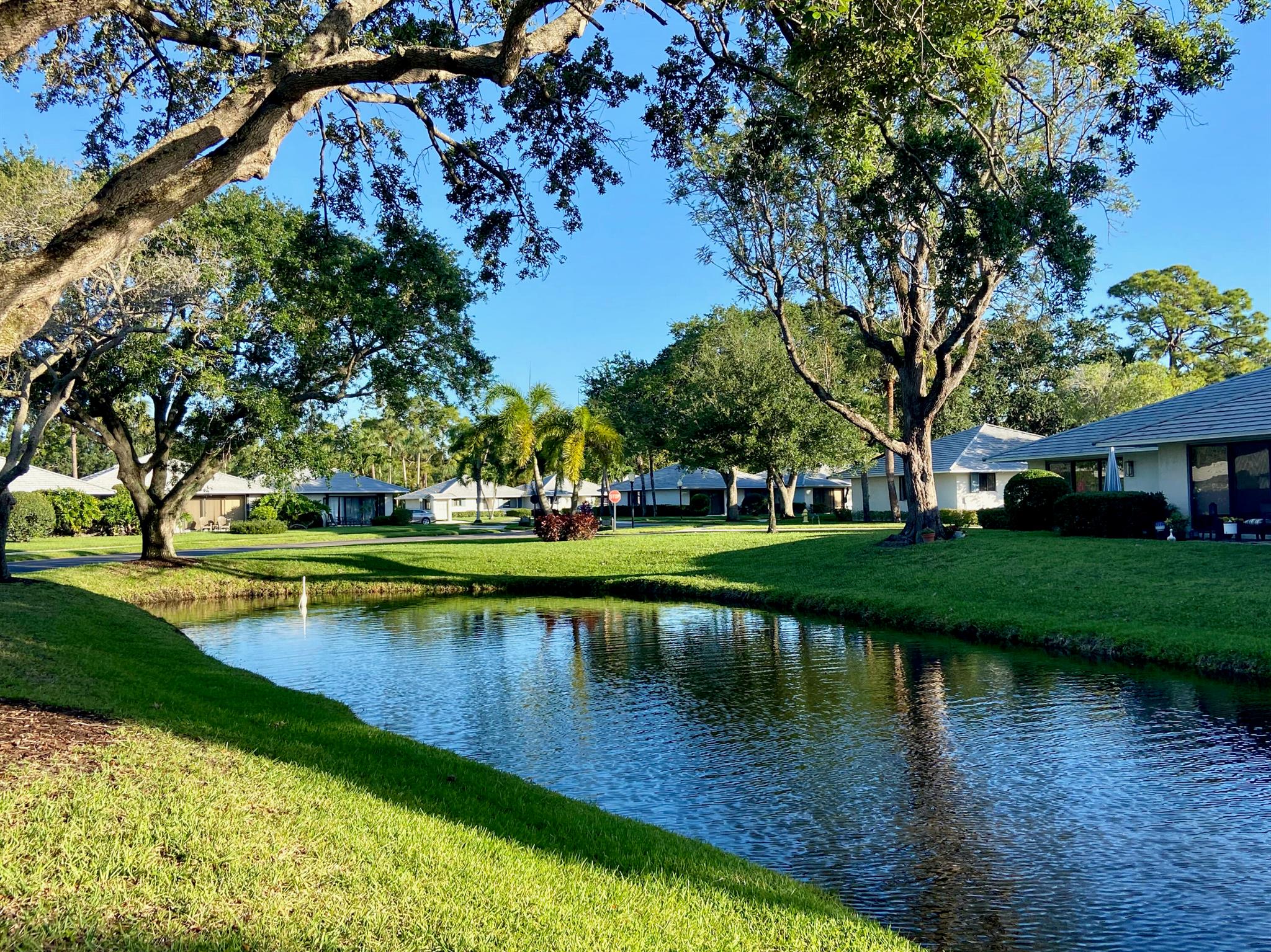 PGA CLUB COTTAGES - Residential Lease