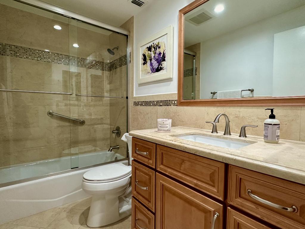 PGA CLUB COTTAGES - Residential Lease