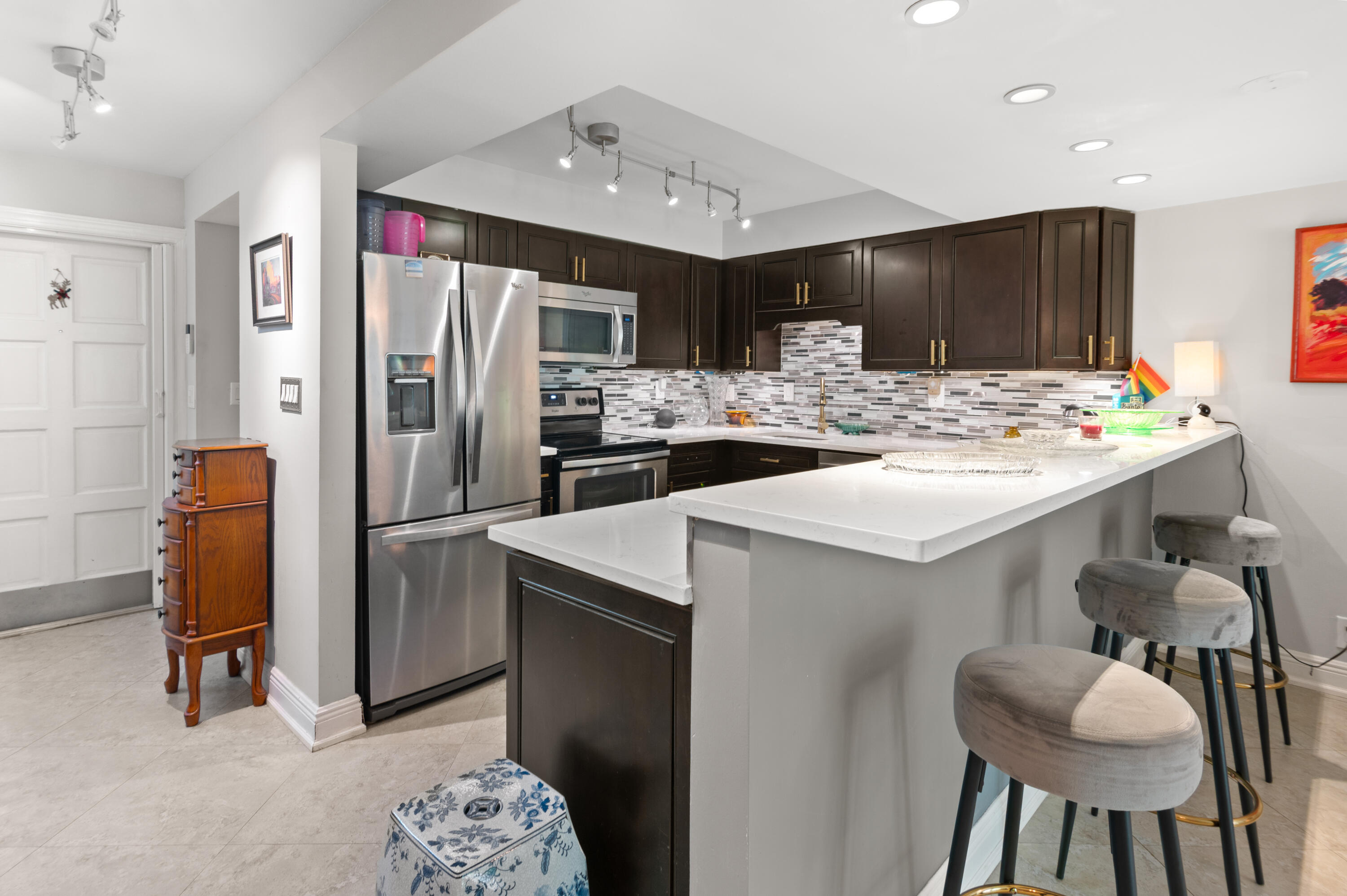 842 NE 20th Drive 842