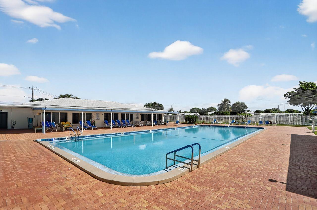 Mainlands Of Tamarac Lake - Residential
